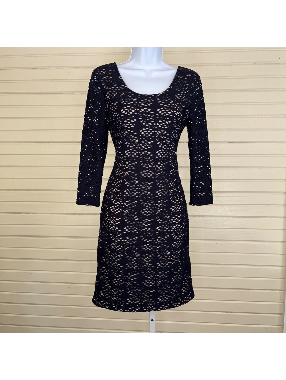 NWT Pink Martini Navy Mesh Overlay Lace Scoop Neck Dress M